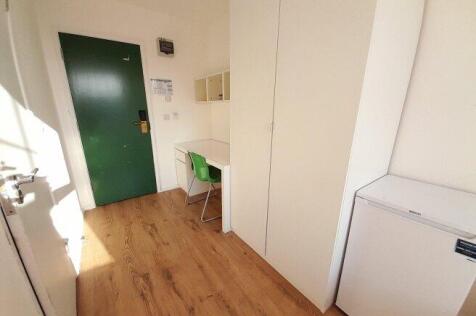 crendon-street-hp13-6ls-970235