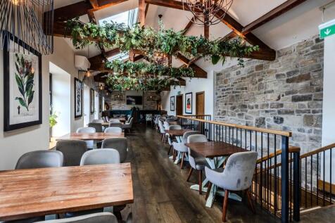 Pub to rent Image 6