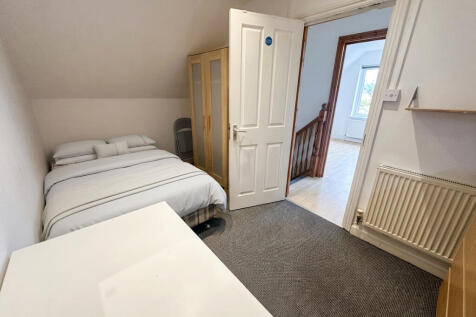 57 Plymouth Place, Leamington Spa photo 4