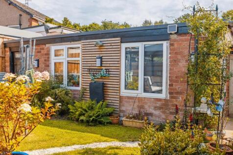 4 Bushell Close-20.jpg