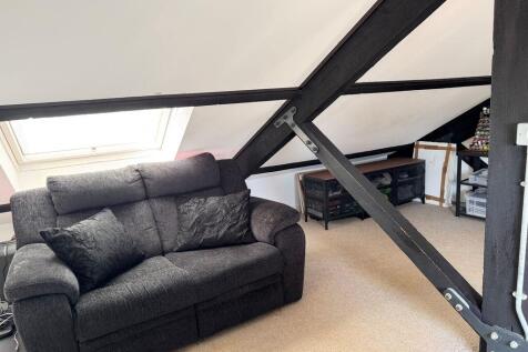 Mezzanine 