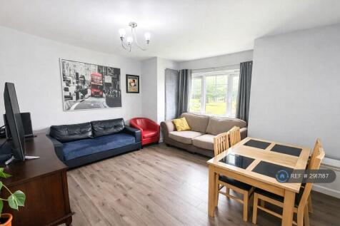 Living Room Pic 1
