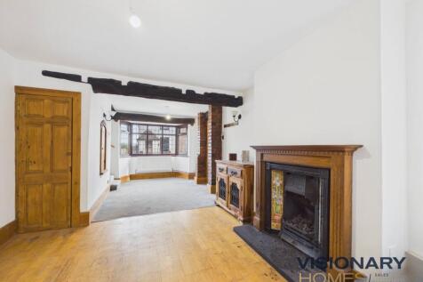 CAM03522G0-PR0245-STILL002