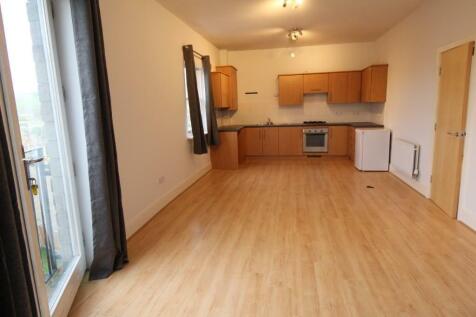 Ewart Court, Glossop, Derbyshire, SK13 photo 5