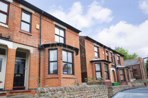 7-bed semi-detached on Bute Avenue, Lenton, Nottingham, NG7 1QA, £4,429/mo
