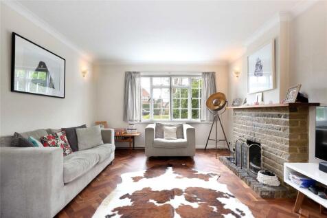 Family/Dining Room