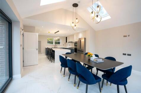 Communal Kitchen