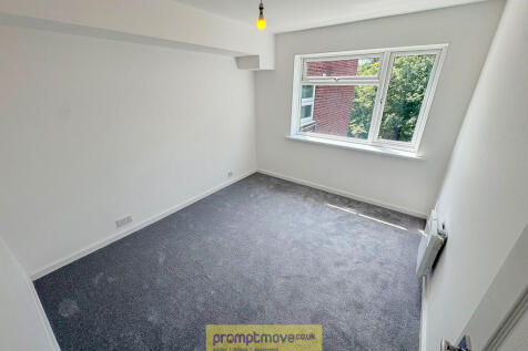 The Shires, Old Bedford Road Luton LU2 7QB photo 5