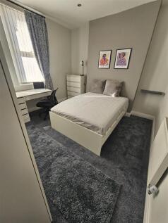 Room 03
