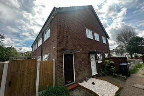 Southall, UB1 - property photo