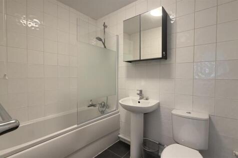 Bathroom.jpeg