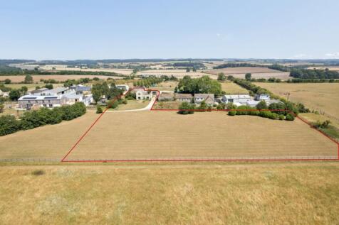 Sturt Farmhouse Plot