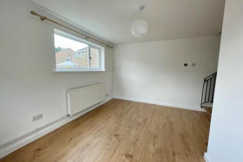 Manorfield Close, Little Billing, Northampton, NN3 photo 3