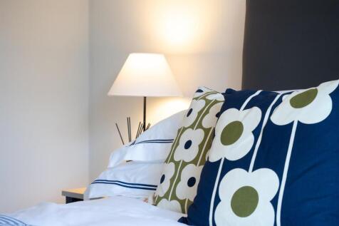 Rugby Rd Flat 140-20.jpg