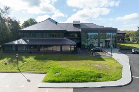 20241019_PriestleyBuilding_Drone_Exterior_010_1.jpg