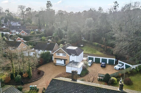 1404269-3-697cb71...