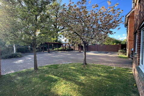 Front garden &amp; car park