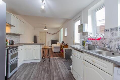 Angus Street 79-4.jpg