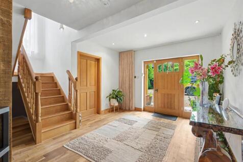Entrance Hall.jpeg