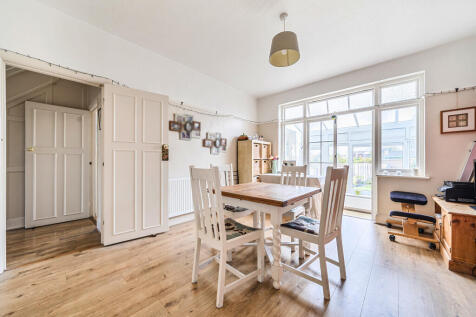 1363211-9-68e7933...