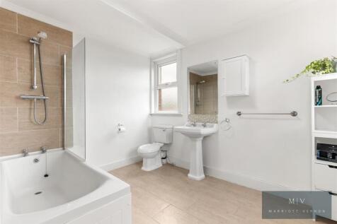 Warham Road 36C MV-8.jpg