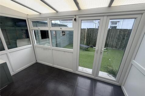 Molineaux Road, Rhyl, Denbighshire, LL18 photo 5