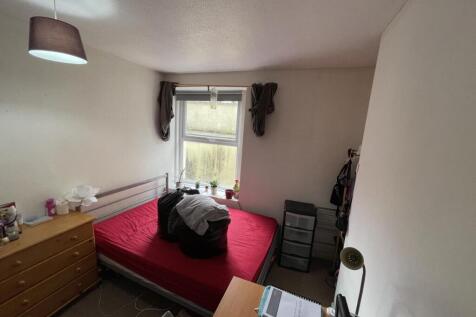 6FCFE809-8202-45CE-87A2-17A31E0E47DB