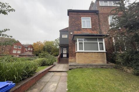 7-bed house on Birch Polygon, Rusholme, £138pppw, £598/mo