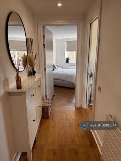 Upper Richmond Road, London, SW15 photo 3