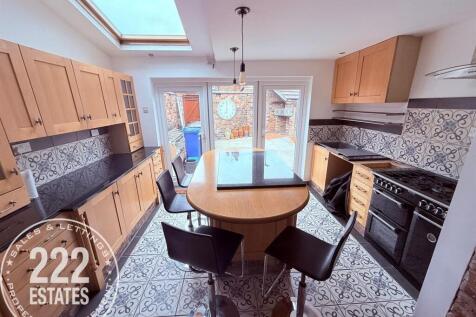 PHOTO-2025-08-19-14-24-22 (6).jpg