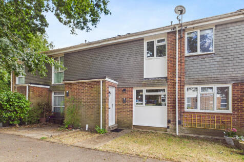 CAM01354G0-PR0586-STILL015