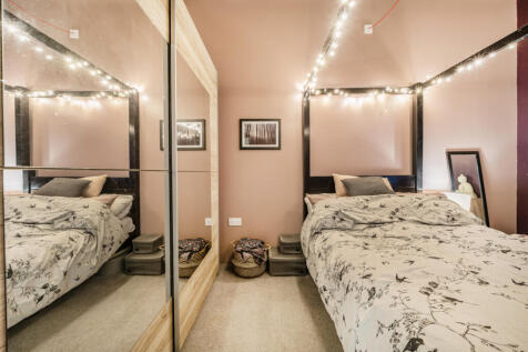 1320083-13-686bca...