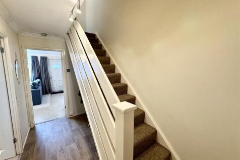 FIRST FLOOR STAIRS AND LANDING