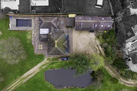 DJI_0416-BW.jpg