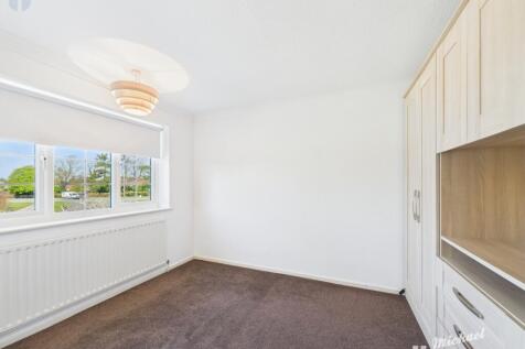 CAM03218G0-PR0592-STILL013