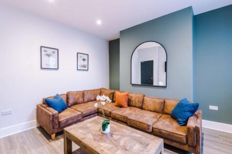 60GR - Living Area