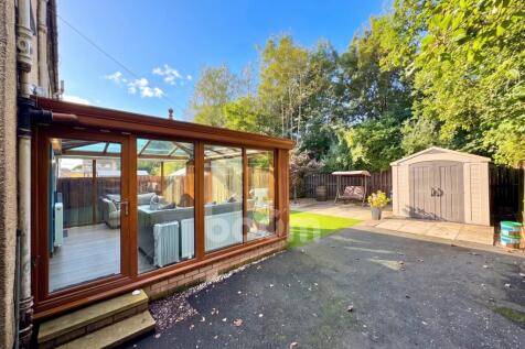 Newhouse Drive, Kilbirnie garden pic