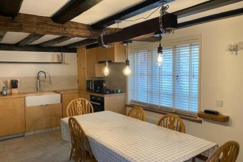 Bridge Street, Fordingbridge photo 5