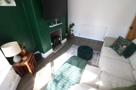 35 Westbourne Grove photo 3