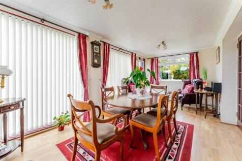 2 Tripps Corner, Yatton, BS49 4JW 45.jpg