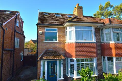 329 Nelson Road 4.jpg