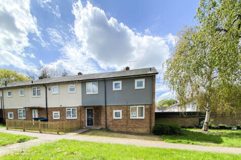 3-bed house on Churchfield, Harlow, Essex, CM20, £1,600/mo