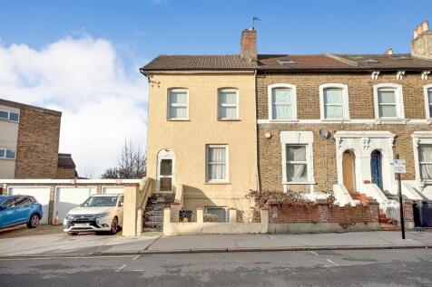 22 Fernham Road, Thornton Heath, CR7 8JD