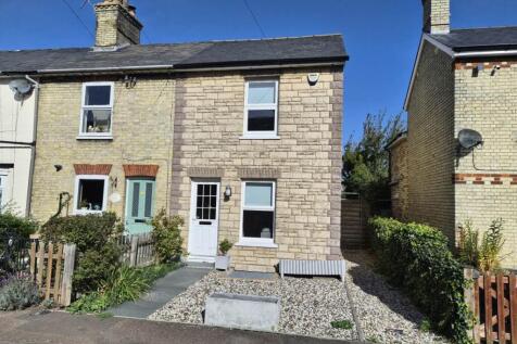 23_Front_Exterior_Al