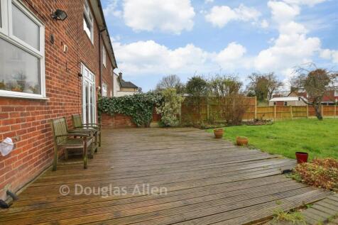 Patio / Decking