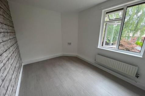 Repton Avenue, Ince, Wigan photo 5