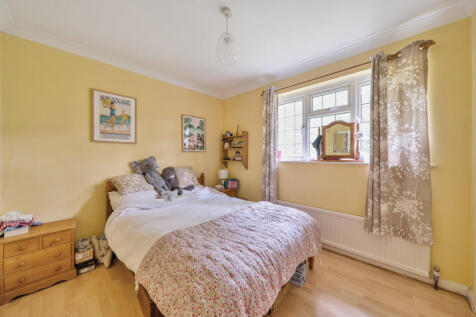 1301977-25-684070...