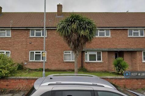 Front Of Property/Front Garden