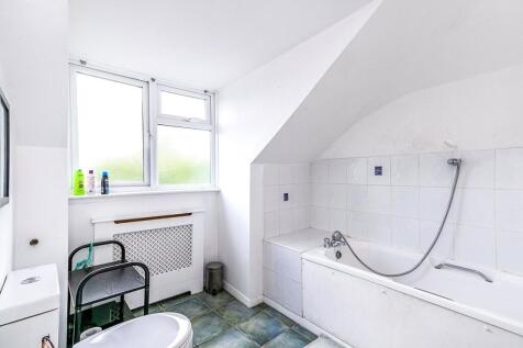Grove Crescent, Kingston upon Thames, KT1 photo 4