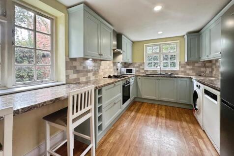 b7df16b6--4F22-B8A2-489A8DDE092E-11055-000004176D9